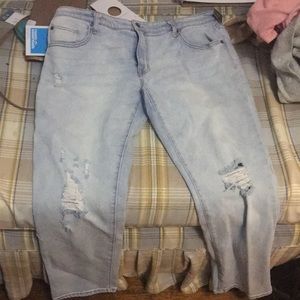 NWT ripped boyfriend jeans